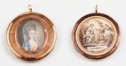 Grand pendentif circulaire, double face,...