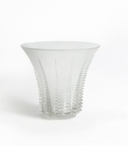 LALIQUE


Vase Font Romeu'. 

Epreuve en...