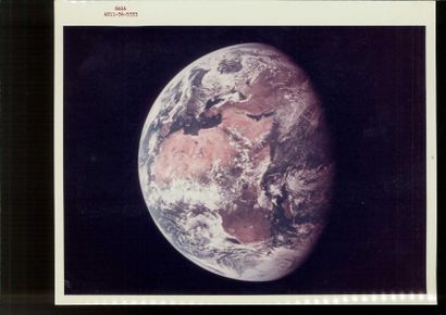NASA, Apollo 11. 

Vue de la Terre depuis...