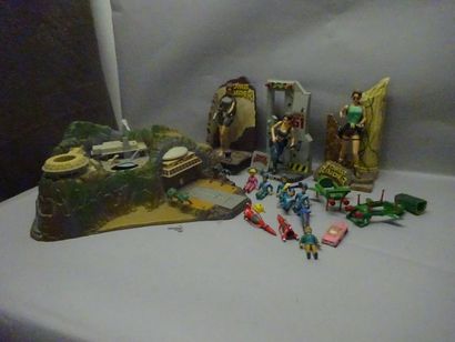 [52] THUNDERBIRDS / TOMB RAIDER

Lot de 12...