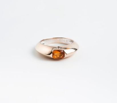 PIAGET


Bague jonc en or jaune (750) ornée...