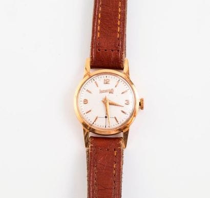 EBERHART & Co


Montre bracelet de dame....