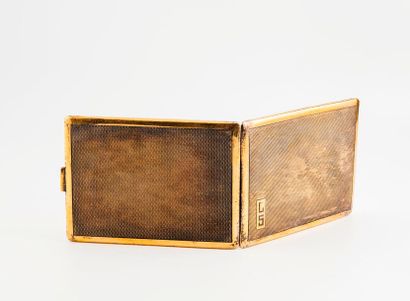 Etui à cigarettes rectangulaire en argent...
