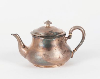 ODIOT, Paris


Théière en argent (950) à...