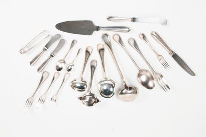 CHRISTOFLE


Partie de ménagère en métal...