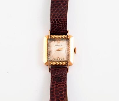 MARVIN


Montre bracelet de dame. 

Boîtier...