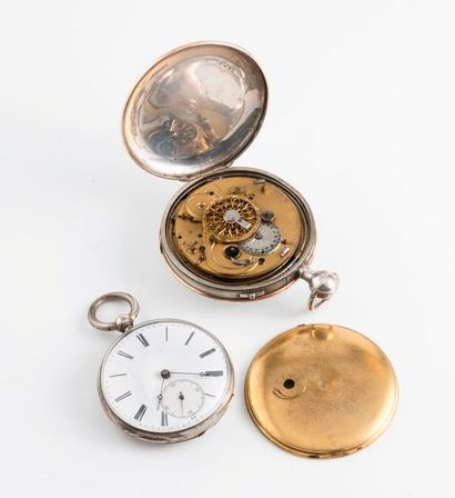 Deux montres de gousset en argent (min. 800).

-...