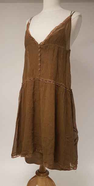 LES PETITES...COLLECTION 


Robe courte à...