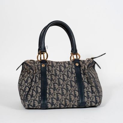 CHRISTIAN DIOR, Speedy 


Sac à main en toile...