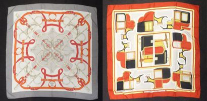 HERMES Paris


- Eperon d'or, carré en twill...