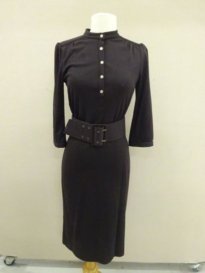 Diane von FURSTENBERG


Robe mi-longue en...