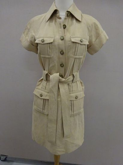 Diane von FURSTENBERG


Robe saharienne longueur...