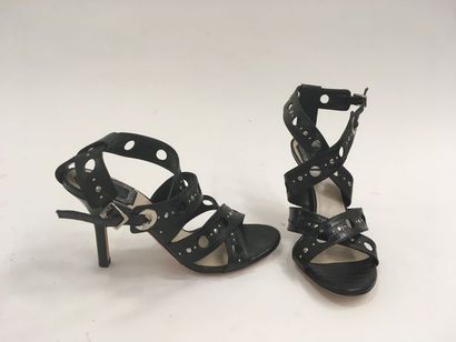 CHRISTIAN DIOR


Paire de sandales en cuir...