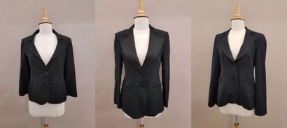 Emporio ARMANI


Lot comprenant : 

- Veste...