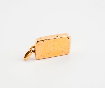 Pendentif en forme de lingot d'or en or jaune...