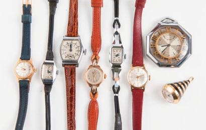 Lot de 6 montres bracelet de dame dont ALTAIR,...
