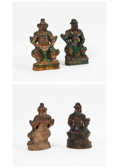 CHINE, XIXÈME SIÈCLE


Deux guerriers assis...