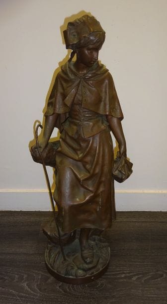 D'après Eutrope BOURET (1833-1906). 


Bergère...