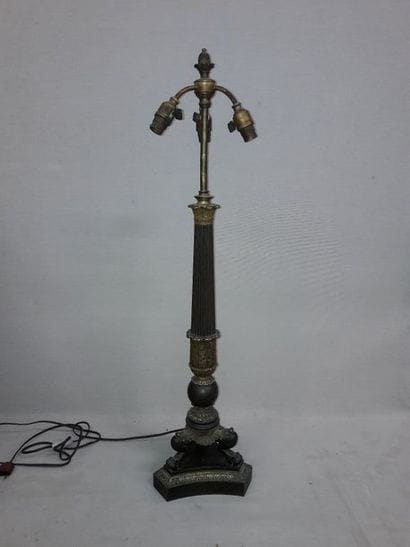 Fût de candélabre en bronze doré et bronze...