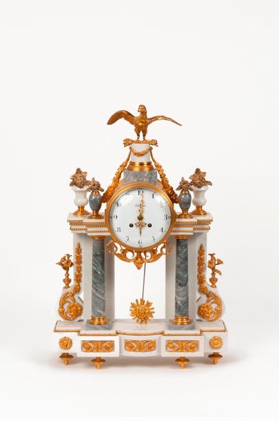 J. CHARDON & Petits-fils 


Pendule portique...