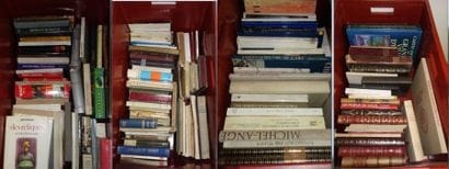 Quatre caisses de livres divers, dont Arts...