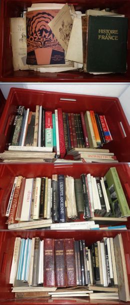 Quatre caisses de livres divers, dont Arts...