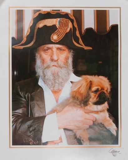 Galerie FERRERO


César au bicorne portant...