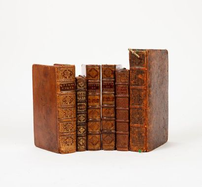 Lot de volumes divers comprenant :
- Ginifaccio...