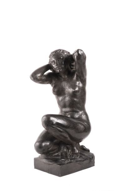 Pierre TRAVERSE (1892-1979)
Nu accroupi se...