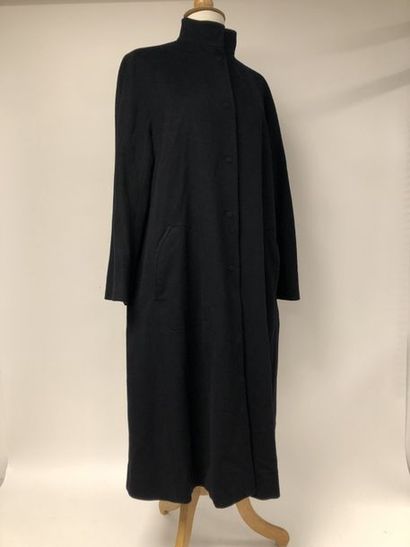 Giorgio ARMANI


Manteau long de dame en...