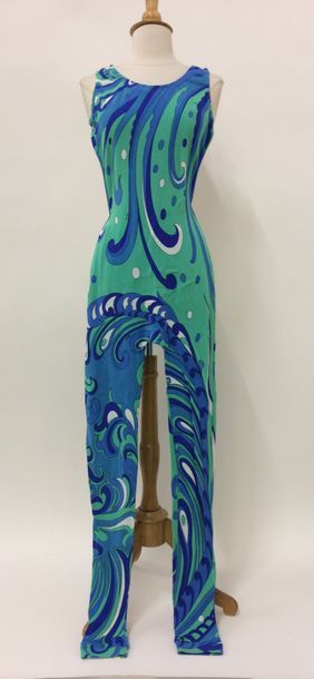 Emilio PUCCI


Combinaison pantalon façon...