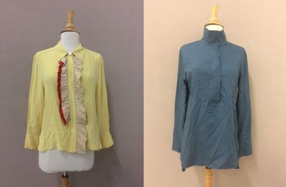 MARNI


Lot comprenant : 

-Chemise jaune...