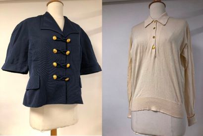 HERMES Paris


Lot comprenant : 

- un pull...