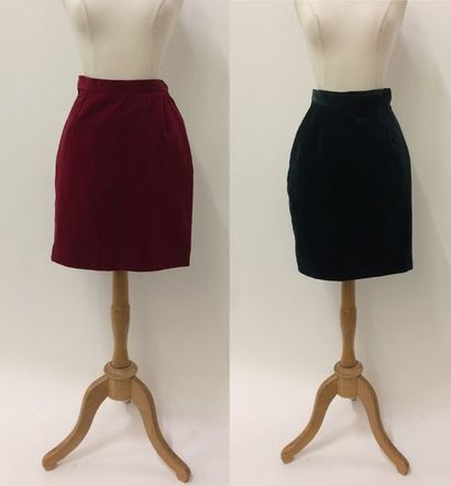 Yves SAINT LAURENT Rive Gauche


Deux jupes...