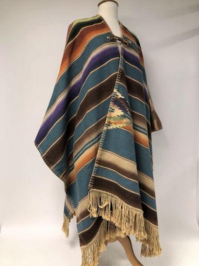 RALPH LAUREN COUNTRY

Grand poncho en coton...