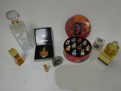 Lot de flacons de parfum dont LANVIN, YVES...