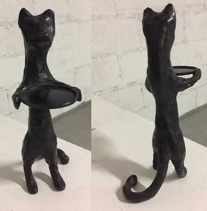 Dans le goût de Diego GIACOMETTI


Chat Maître...