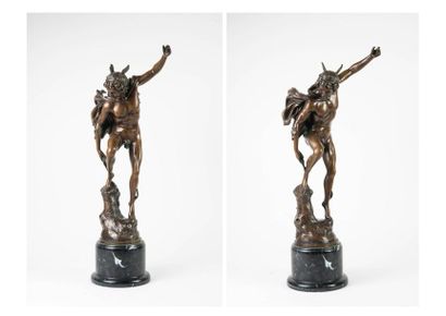 HERMES.


Epreuve en bronze à patine brune.

Traces...