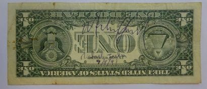 Mickael JACKSON (1958-2009). 
Chanteur.

Autographe...