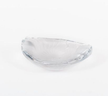 LALIQUE FRANCE


Coupe vide-poche à ondulations....