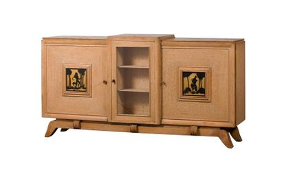 Dans le goût de Victor COURTRAY (1896-1987)


Buffet...