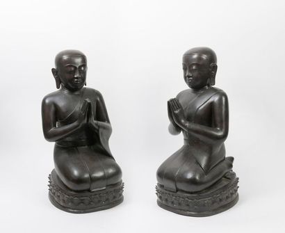 ASIE, XXème siècle


Deux adorants en bronze...