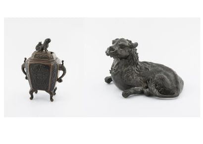 CHINE, XXème siècle
Chimère couchée en bronze...