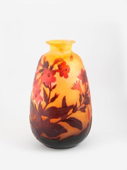 Émile GALLÉ (1846-1904)

Petit vase à panse...