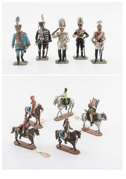 STARLUX


Lot de 5 soldats et 5 cavaliers...