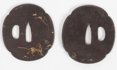 JAPON, XIXème siècle


Tsuba en fer de forme...