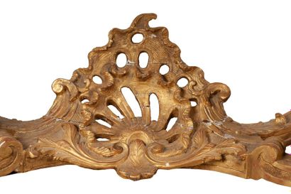 Table console Régence «aux dragons», en chêne...