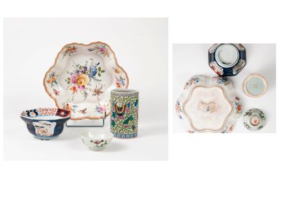 Quatre pièces en porcelaine polychrome européennes...