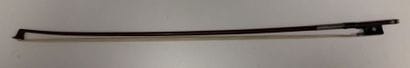 Archet.

Non signé.

Long. : 740 mm. - Poids...