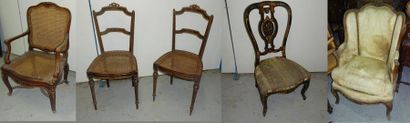Ensemble de sièges :

- Fauteuil canné de...
